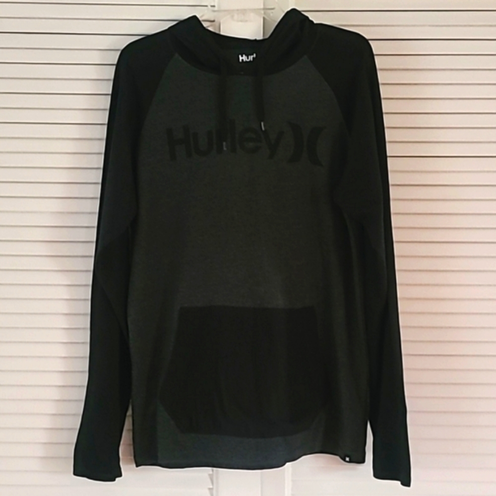 Hurley Lg Sleeve Hooded Shirt .  Sz M.  Gray & Black.      *Like New*